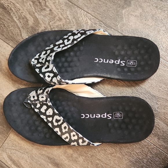 Black leopard sandals size 8 - Picture 5 of 5